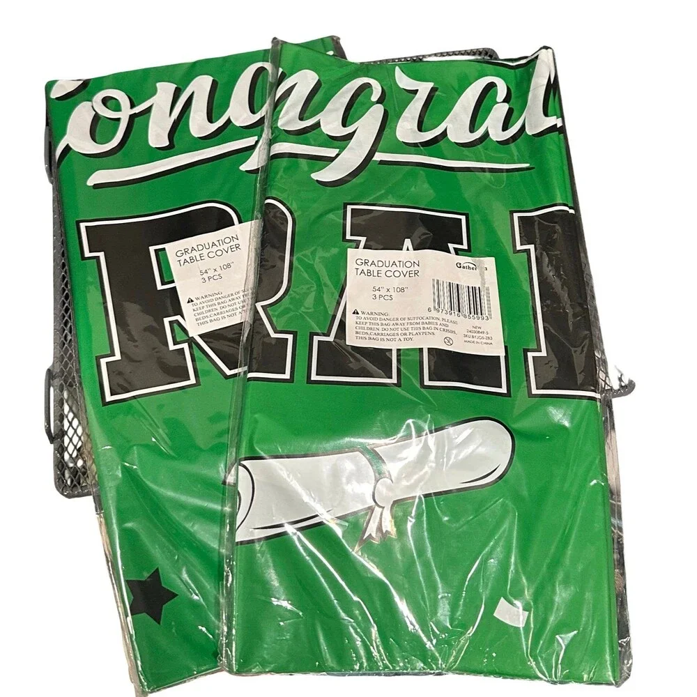 Congrats Grad Table cover for graduation party - 6 total